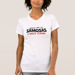 T-shirt Addicée Aux samosas Chai Funny Indian Desi Shirt<br><div class="desc">Addicé Aux samosas Chai Funny Indian Desi Design De Chemise. Chemise drôle. Idéal pour toutes les occasions, y compris l'art indien, Canada, Australie, Royaume-Uni foule indienne. amour samosas et chaud chai drôle indian desi tshirt design amour samosas humoristique indienne desi tshirt design. drôle indian desi tshirt design. desi t-shirt design...</div>
