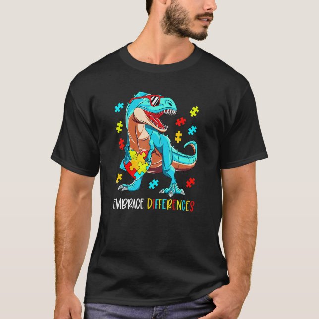 T-shirt Adopter les différences Autism Mama Saurus Combat  (Devant)