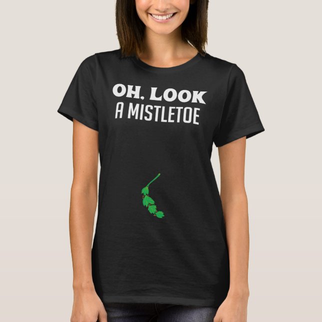 T-shirt Adult Humor Christmas Mistletoe Dirty Santa Under  (Devant)