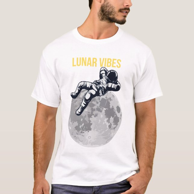 T-shirt Aesthetic Astronaut Relaxing on Moon Lunar Vibes T (Devant)