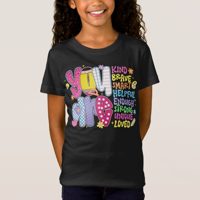 T-Shirt Affirmation "KIND BRAVE STRONG LOVED" (Devant)