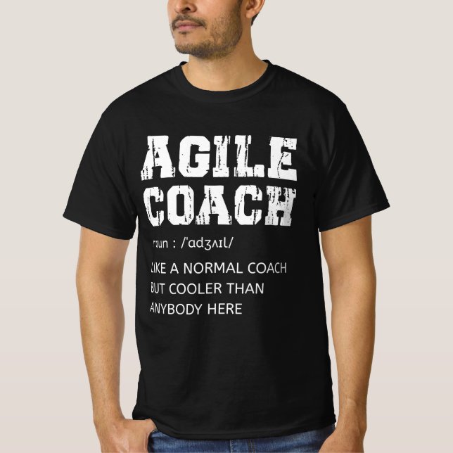 T-shirt Agile Coach définition Pour quelqu'un qui améliore (Devant)