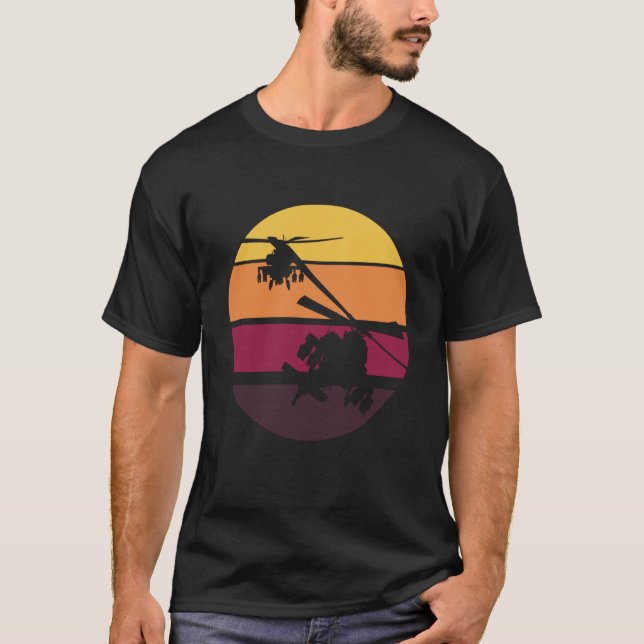 T-shirt AH 64 Apache découpé en silhouette par le coucher  (Devant)