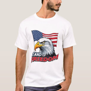 T-shirt Aigle debout pour la liberté avec drapeau américai