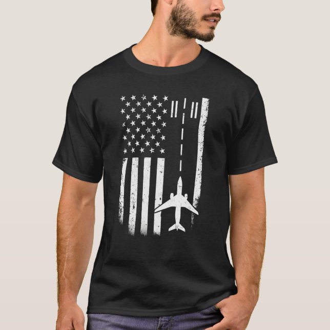 T-shirt Airplane Pilot American Flag Airport Runway Funny  (Devant)