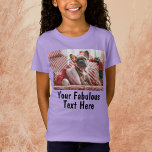 T-Shirt Ajouter une photo et du texte personnalisé Lavende<br><div class="desc">Créez vos propres cadeaux d'affaires, ajoutez Photo et Texte sur ce t-shirt lavande personnalisé. Créez facilement votre propre design de t-shirt cool. Le t-shirt enfant personnalisé est également disponible pour les garçons, les hommes et les femmes, dans différents choix de couleur. Parfait pour la fête de la douche nuptiale (comme...</div>