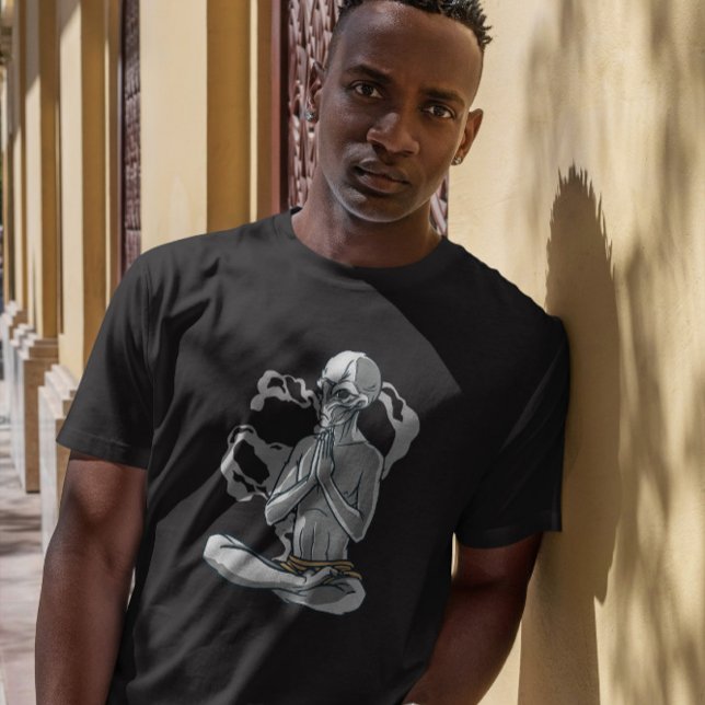 T-shirt Alien de yoga (Créateur téléchargé)