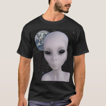 Alien extraterrestre avec la terre à