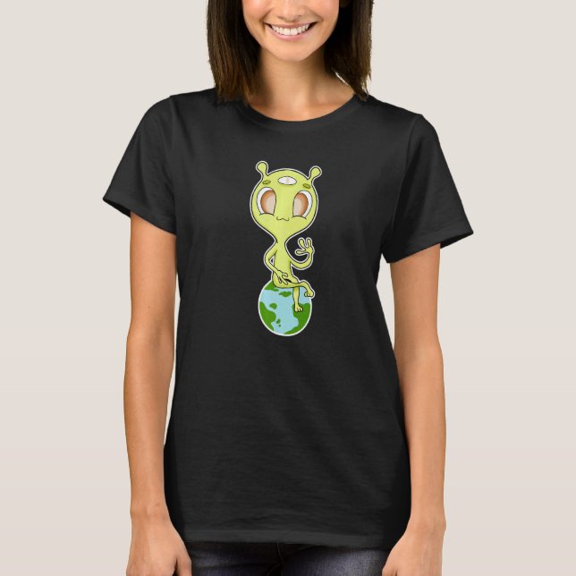T-shirt Alien Sitting On Earth   (Devant)
