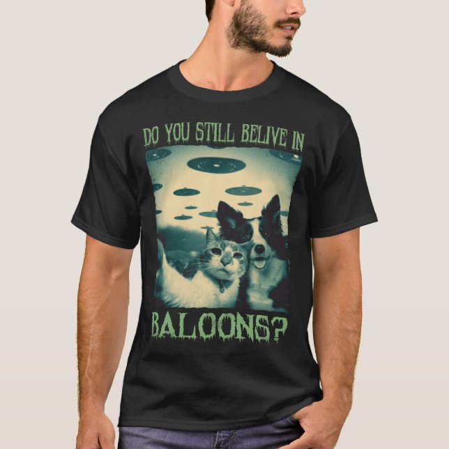 T-shirt Alien UFO Hunter chien un chat uso selfie alien (Devant)