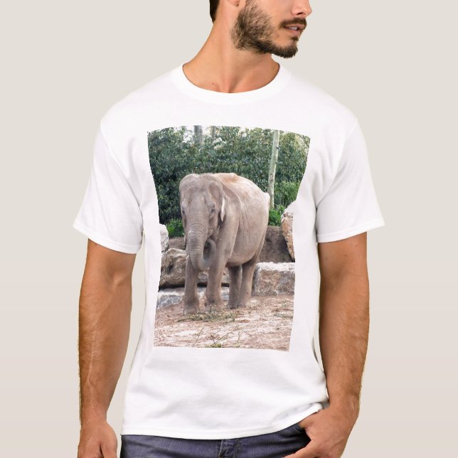 T-shirt Alimentation d'éléphants indiens (Devant)