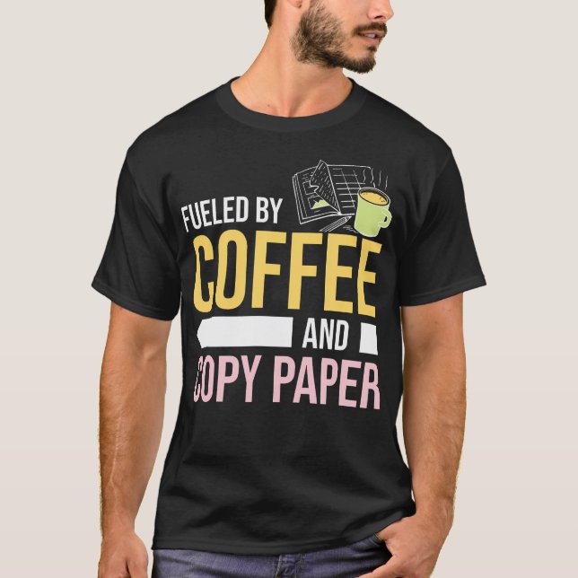 T-shirt Alimenté Par Café Et Papier Prof Aide Paraéducateu (Devant)
