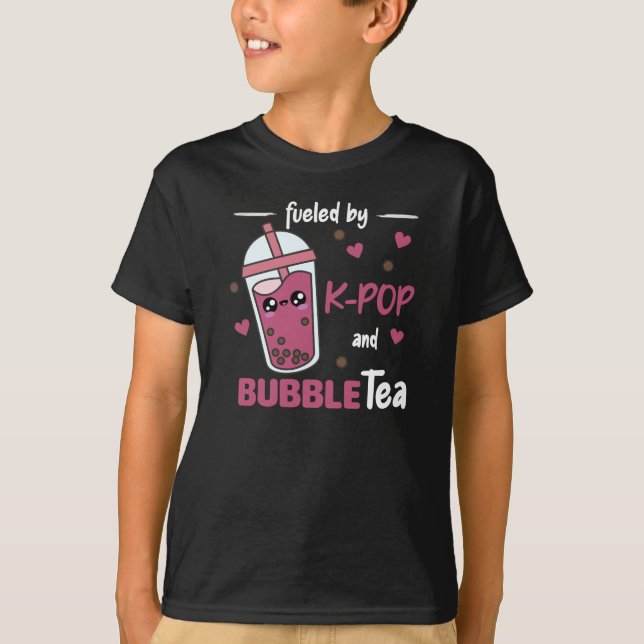 T-shirt Alimenté Par K Pop Et Bubble Tea Kawaii Boba Tea (Devant)