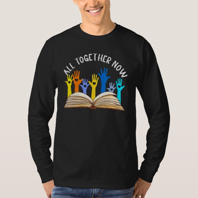 T-shirt All Together Now Summer Reading 2023 Hand Up Book  (Devant)
