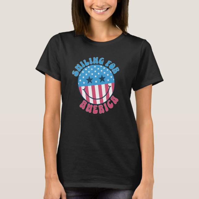 T-shirt America Vibes Smile Face US Flag Retro Groovy 4th  (Devant)