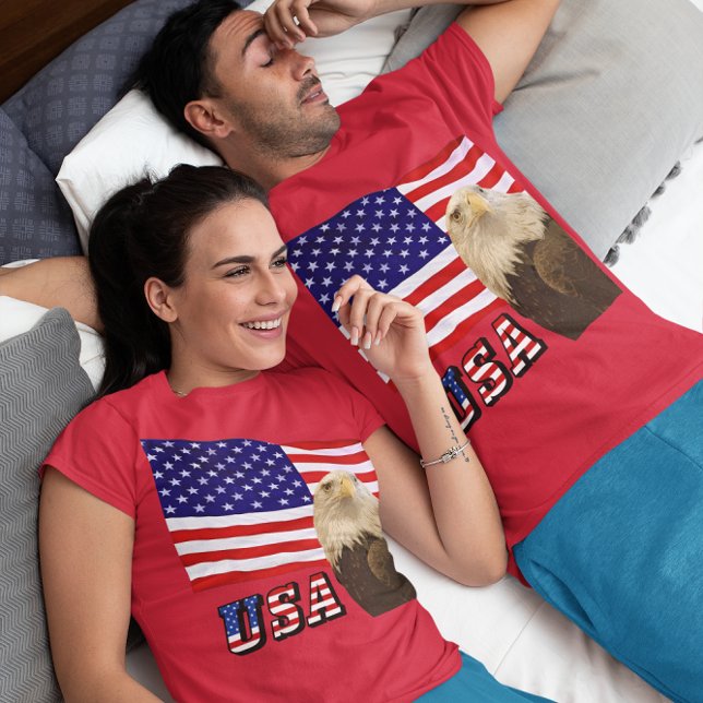 T-shirt American Bald Eagle USA Flag & Font Unisex (American Bald Eagle USA Flag & Font Unisex T-Shirt)