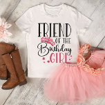 T-shirt Ami de la fille d'anniversaire Custom Matching fam<br><div class="desc">Vous cherchez une façon amusante et unique de montrer votre soutien à la fête d’anniversaire de votre fille? Ne cherchez pas plus loin que nos chemises personnalisées de famille assorties! Nos chemises sont parfaites pour toute fille d'anniversaire qui veut montrer à ses amis et à sa famille qu'elle fait partie...</div>