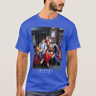 T-shirt Amis à l'extérieur fille sur canapé