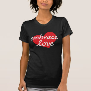 T-shirt Amour d'étreinte d'Alice Inoue