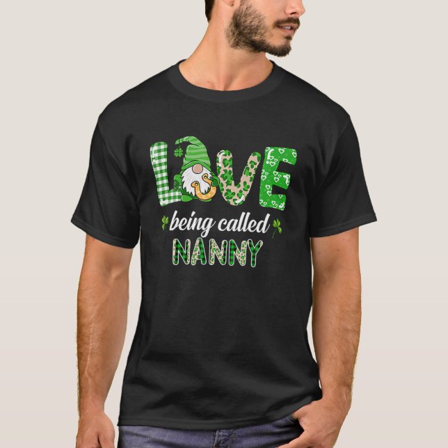 T-shirt Amour Être Appelé Nanny Gnome Plaid St patrick Da (Devant)
