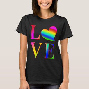 T-SHIRT AMOUR TYPOGRAPHIE COLORÉE CŒUR ARC-EN-CIEL