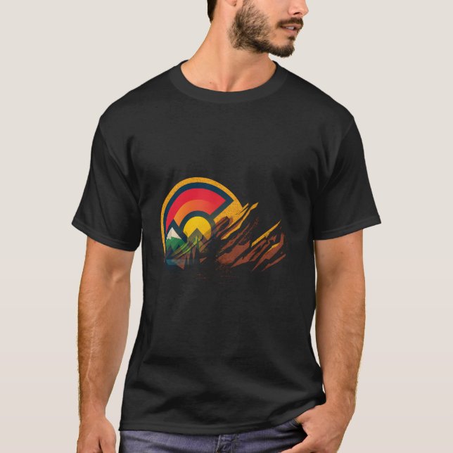 T-shirt Amphithéâtre Red Rocks - drapeau de l'État du Colo (Devant)