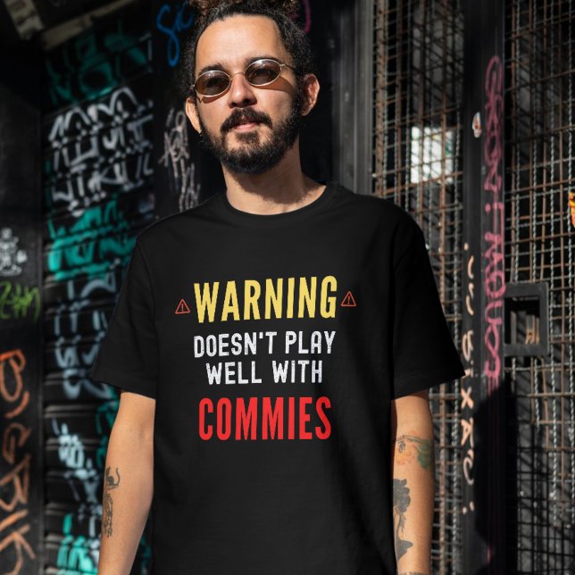 T-shirt Amusant anti-communiste, anti-socialiste (Créateur téléchargé)