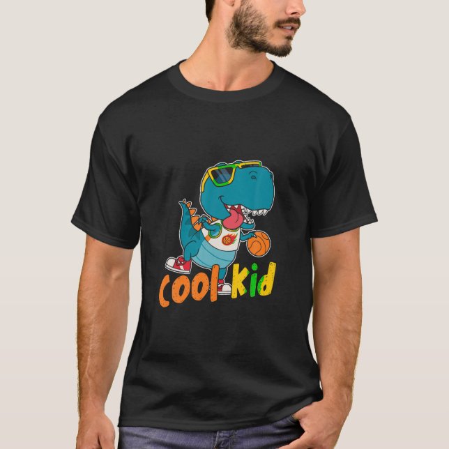 T-shirt Amusant Cool Kid T Rex Dino Joueur de basket-ball  (Devant)