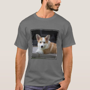 T-shirt Animaux de bébés cutest Corgi Puppy Relaxant