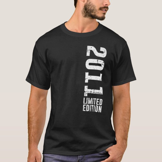 T-shirt Anniversaire et vintage 2011 (Devant)
