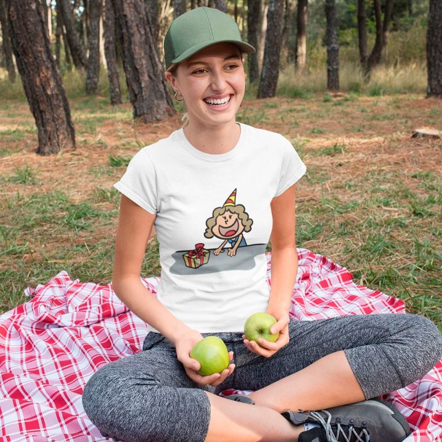 T-shirt Anniversaire Fille Avec Un Cadeau (Créateur téléchargé)