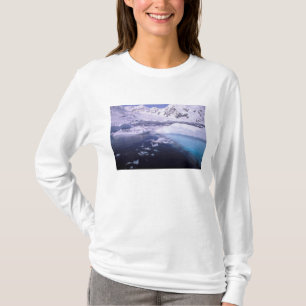 T-shirt Antarctique. Expédition à travers les paysages de