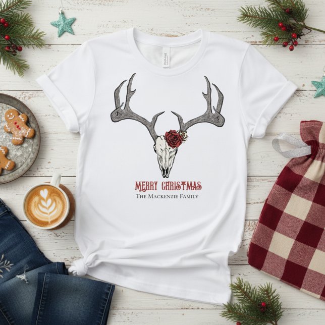 T-shirt Antlers crâniens de la tête de cerf des femmes rus (Country Christmas Womens T-Shirt. Rustic Merry Christmas Floral Reindeer Skull Antlers Illustration)