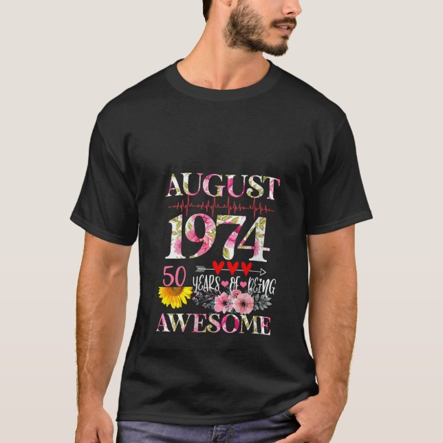 T-shirt Août 1974 Floral 50e Anniversaire 50 Ans D'Être (Devant)