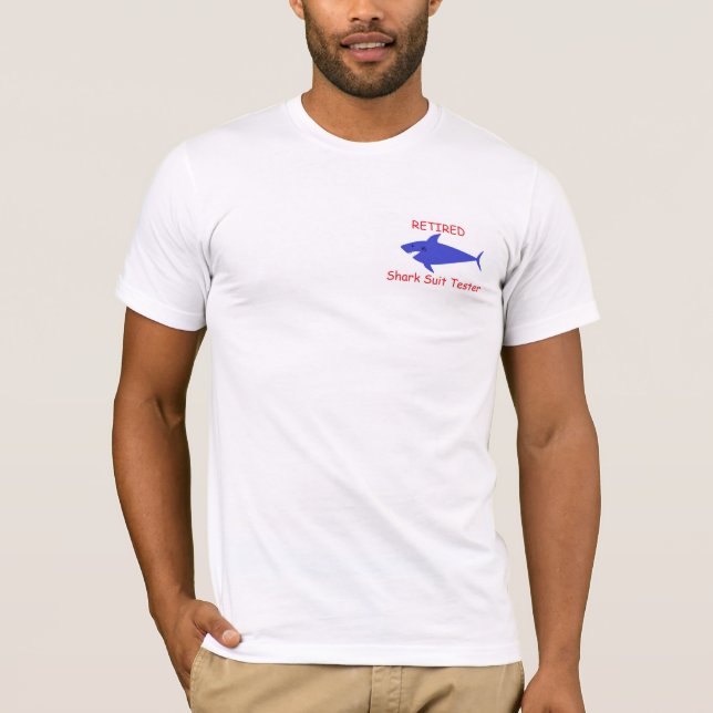 T-shirt Appareil de contrôle drôle de costume de requin de (Devant)