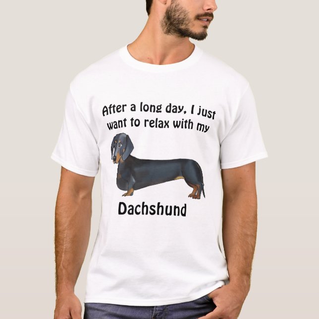 T-shirt Après une longue journée... Dachshund (Devant)