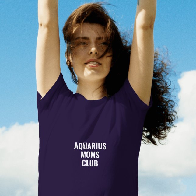 T-shirt Aquarius moms club bleu typographie moderne (Créateur téléchargé)