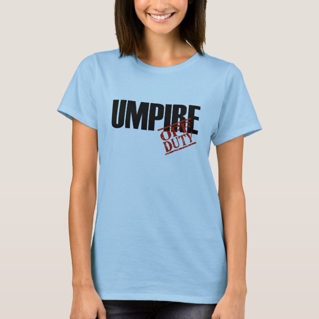 T-SHIRT ARBITRE QUI N'EST PAS DE SERVICE (Devant)