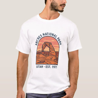 T-shirt Arches Delicate Arch Vintage Utah Desert Park