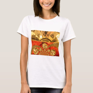 T-shirt Art Culturel Africain : Design Rouge Or Riche