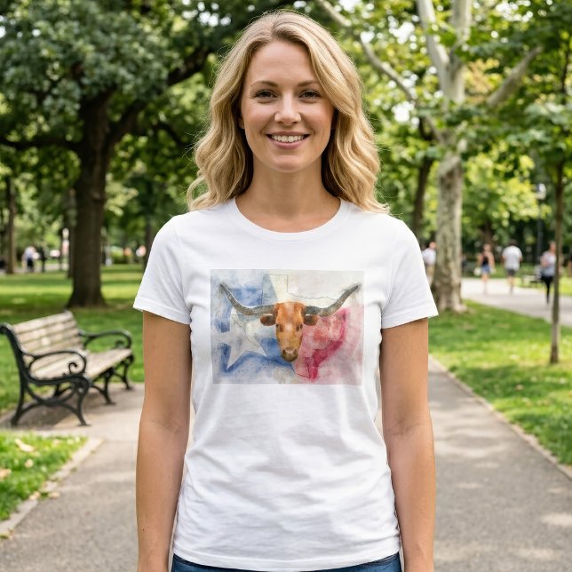 T-shirt Art d'impression à l'aquarelle représentant une va (Texas Longhorn Cow and Flag Watercolor Print Art. Women Basic White T-Shirt)