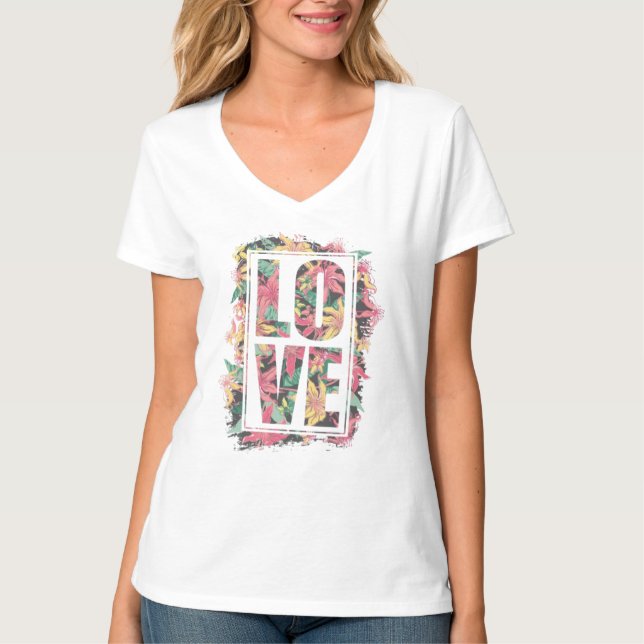 T-shirt art with the phrase love flowers (Devant)