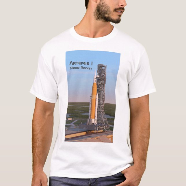 T-shirt Artemis Une Lune Rocket sur Pad (Devant)