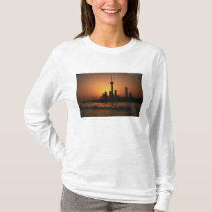 T-shirt ASIE, Chine, Shanghai Vue de la télévision de la p