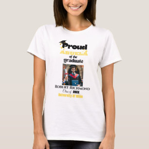 T-shirt assorti personnalisé pour la famille fière