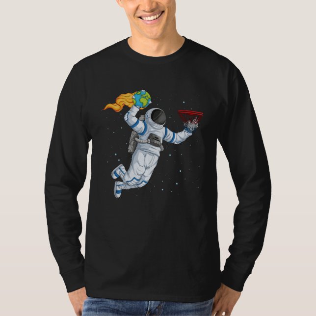 T-shirt Astronaut Basketball Player Play Basketball In Spa (Devant)