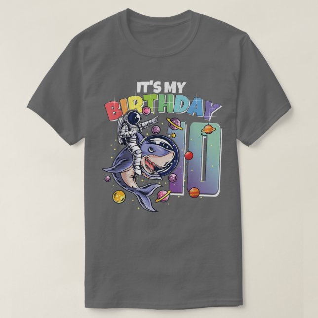 T-shirt Astronaut sur requin 10e anniversaire garçon fille (Design devant)