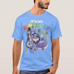 T-shirt Astronaut sur requin 9e anniversaire garçon fille
