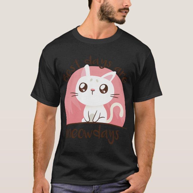 T-shirt Astronaute dans l'espace avec lance-roquettes. (Devant)
