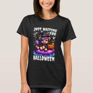 T-shirt Attendant juste Halloween Mignon Écossais Spooky